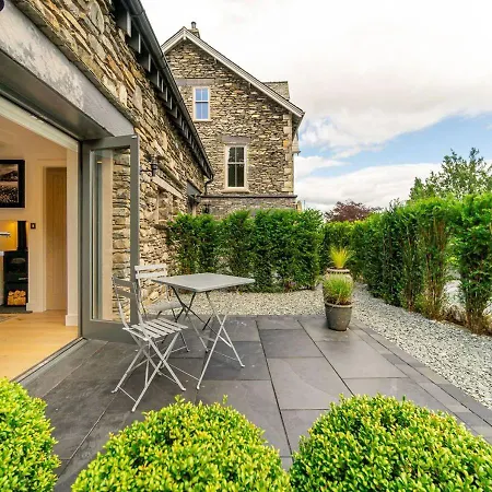 The End At The Heaning Estate Windermere